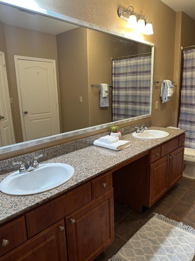 Blueplatinum Luxury Appartamento Houston Esterno foto