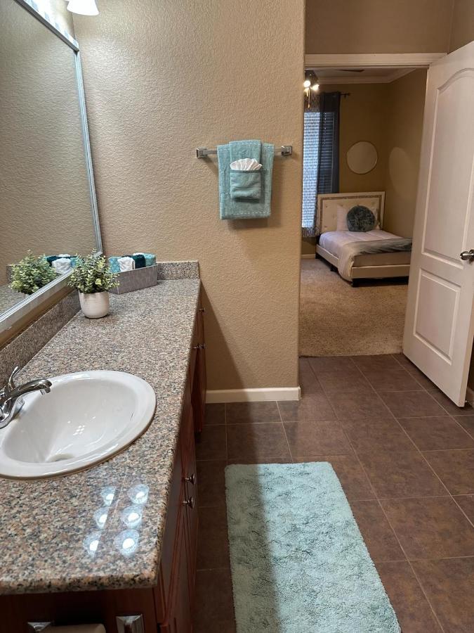 Blueplatinum Luxury Appartamento Houston Esterno foto